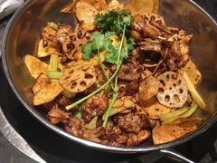 干锅牛蛙-蛙蛙叫·干锅年代(钻石广场店)