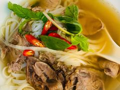 -美奈小馆·越南料理(中航城君尚购物中心店)