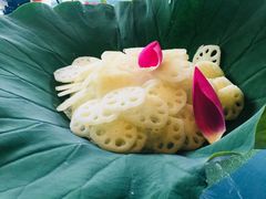 -鹊华居·地道鲁菜·海鲜·融合味(大明湖店)