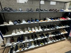 -东荟城名店仓