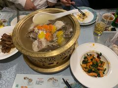 -汗腾格里·风味餐厅(新疆驻京办店)