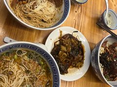 -沪西老弄堂面馆(定西路店)