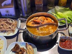 -金滏山烤肉·海鲜·火锅自助餐厅(襄阳万达店)