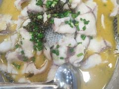 -六和聚传统烤鸭.天津菜(和平店)