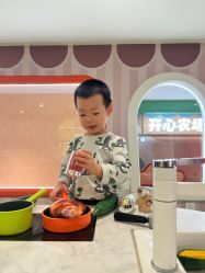 -乐多星球潮玩中心(沈阳嘉里城店)