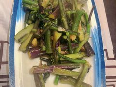 -霄汉牛三鲜湖北砂锅菜(万松园2店)