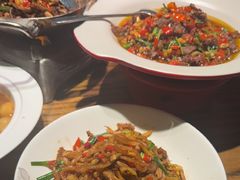 -爱碗亭·鲜炒湖南菜(壹城中心店)