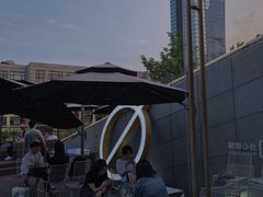 -UNI UNI(环亚凯瑟琳店)