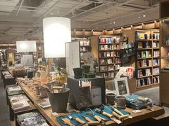 -茑屋书店(天目里店)