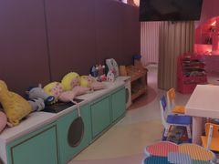 -水桶王国主题餐厅·聚会·生日派对·亲子活动·家庭套餐(亚龙湾希尔顿店)