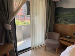 -秋果酒店(深圳福田口岸保税区店)