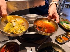 -草家酱蟹炭火烤肉店(珲春南路一店)