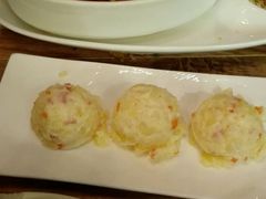 -玛格萝妮(汇智国际商业中心店)