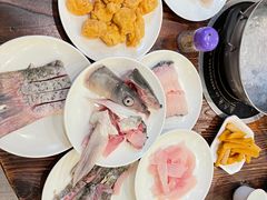 -正能量脆肉鲩火锅