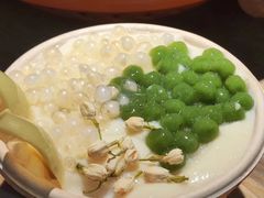 -毛肚向右·川渝毛肚王(经开永旺店)