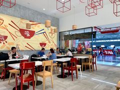 大堂-百事佳烧鸭牛腩(上海虹桥站店)