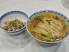 榨菜鸡丝面-永丰面馆(汉口路店)
