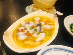 招牌川香酸菜鱼-柒园·三十年创意杭帮菜(龙湖滨江天街店)