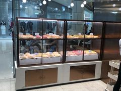 面包甜点陈列柜-奈雪的茶(石家庄万象城店)