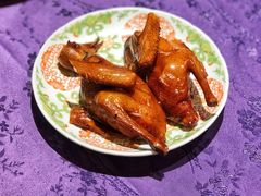 盐焗乳鸽-惠食佳·朱雀(东方商厦店)