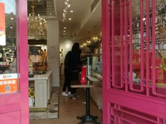门面-TOUCH泰奇(金桥长岛路店)