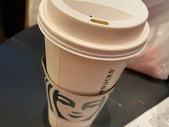 -星巴克(上海虹桥新天地二店)