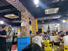 大堂-老红桥炸灌肠牛肚锅烧烤(定福庄店)