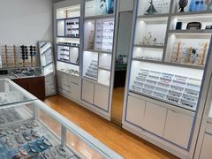 -云镜眼镜加工中心(南环路店)