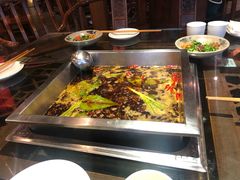 -张大胡子鱼头火锅酒楼(长益路店)