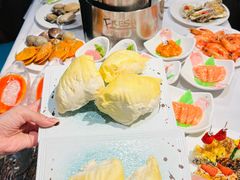 -领鲜活海鲜榴莲自助火锅(东门店)