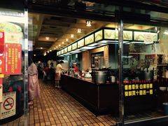 -阿水狮猪脚大王(台中公园店)