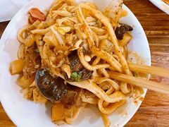 -王菊美食街·王菊面馆(总店)