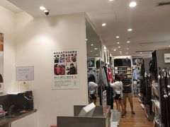 -优衣库(上海虹口龙之梦店)