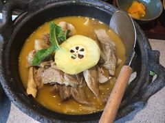 -半山腰·云南菜(侨福芳草地店)