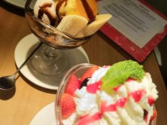 果酱雪糕-Lia Cafe Bar Restaurant松山咖啡屋