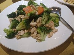 -顺峰海鲜酒楼(省府店)