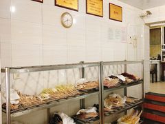 面包甜点陈列柜-康二姐串串(中道街店)