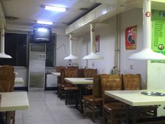 大堂-千里马烧烤(南六东路店)