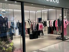 -MO&Co.(龙之梦购物公园店)