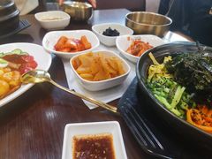 -釜山豚骨汤饭(芝罘万达广场店)