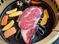 -炼火烤肉店