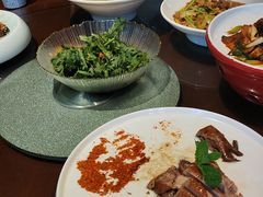 -万重锦·人文川菜馆(骡马市店)