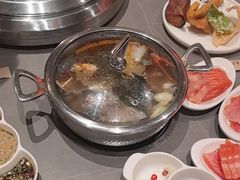 -黑金·寻焰自助百汇·烤肉·火锅(中街店)