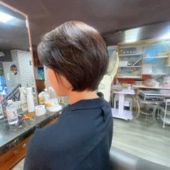 点击看大图 -T.1 hair salon烫染接发
