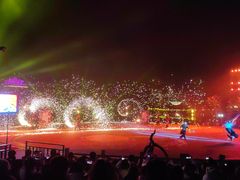 -茅山东方盐湖城景区