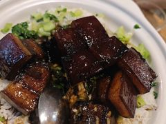 红烧肉焖饭-新白鹿餐厅(城西银泰城店)