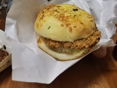 -必胜客(新辰里酒仙桥店)