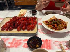-肥肥虾庄·金牌油焖大虾(杨园滨江时代walk店)