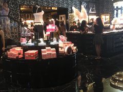 -Victoria's Secret(杭州湖滨银泰in77店)