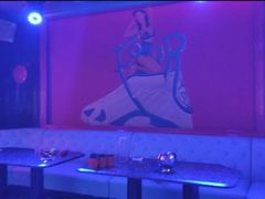 -UK派对KTV(日月广场店)